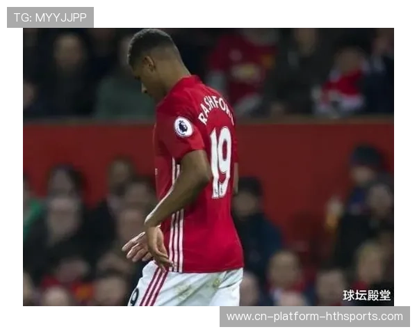 曼联战术保守遭批,教练组面临下课压力 曼联战术保守遭批,教练组面临下课压力